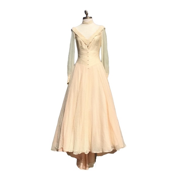Vintage Dresses & Skirts - Vintage 1970’s Peaches & Cream Wedding Gown XS